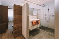 Hotel Montana - Bathroom Niederrain