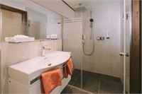 Hotel Montana - Bathroom Niederrain