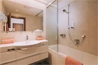 Hotel Montana - Badezimmer Schloss Mauer